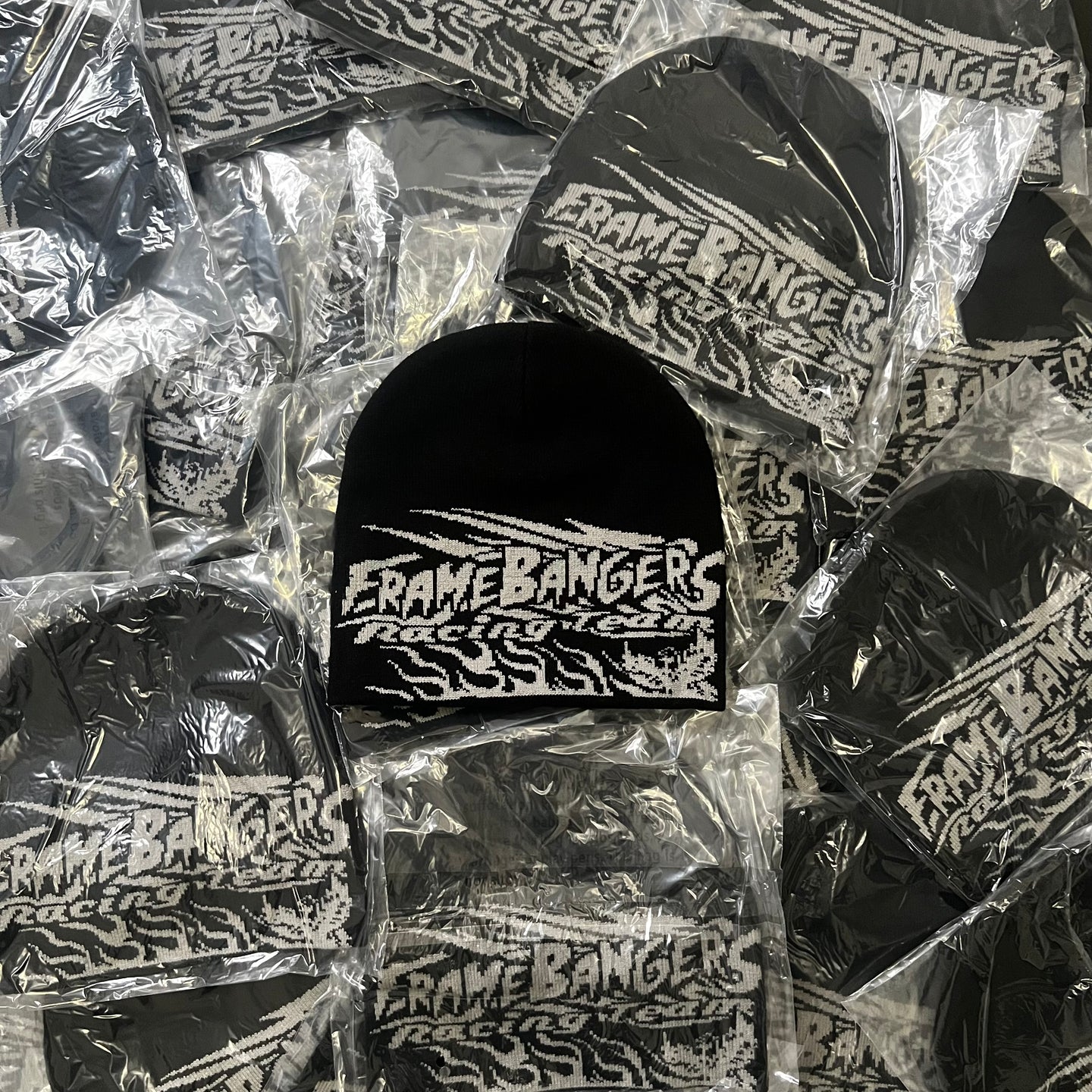 “Racing Team” Beanie Black & Gray